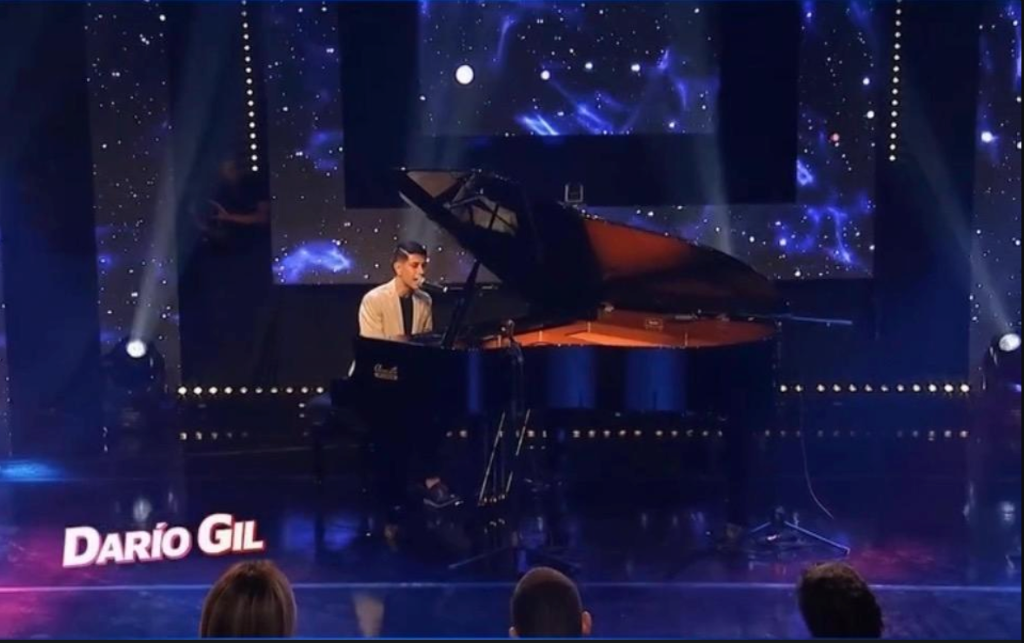 Granada Hoy - Darío Gil en La Voz Kids